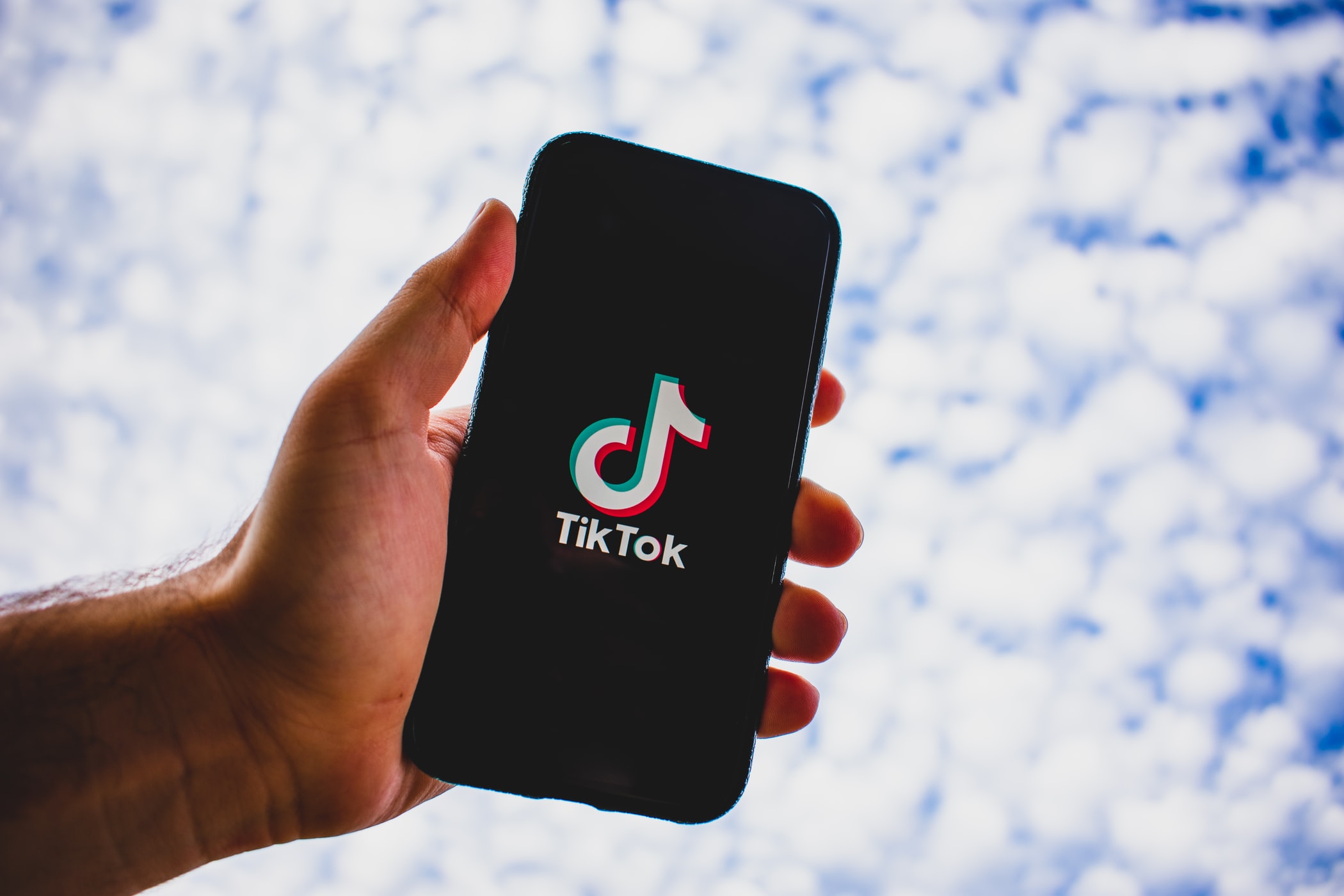 Can You Make Money On TikTok? A Complete Guide in 2021 – AVADA Commerce