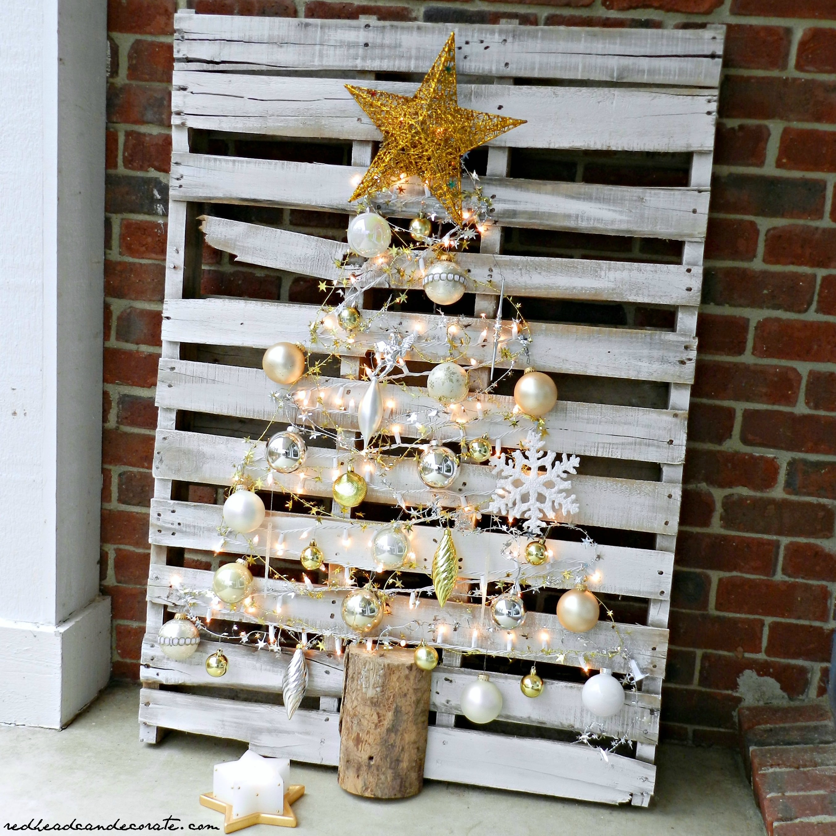 Wooden Pallet with Christmas Trees