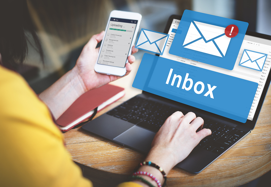Email marketing with Hubspot vs Mailchimp