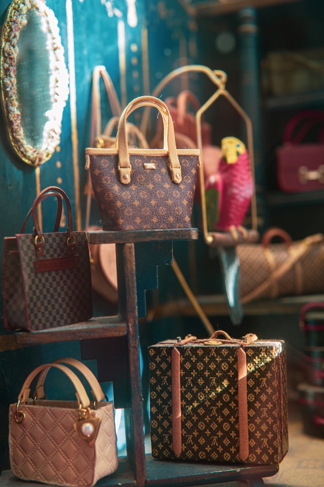 The 3 Best Places to Sell Designer Handbags (and the Worst)